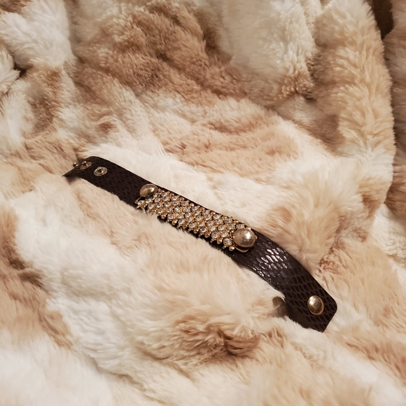 Rhinestone Band/Bracelet - Picture 2 of 3